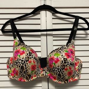 Floral Victoria’s Secret Lightly Lined Bra s.38D